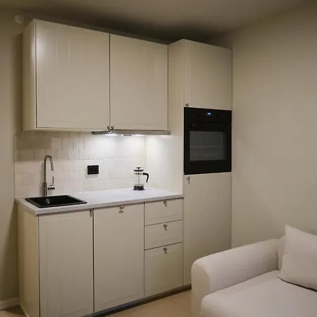 Cozy And Practical In The Center Apartamento Ålesund